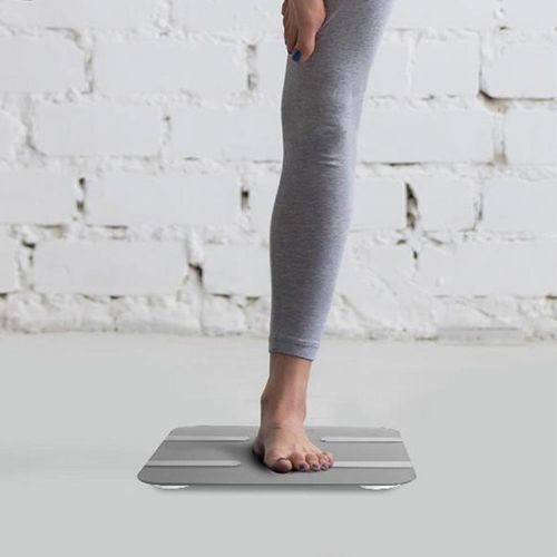Aquarius Smart Body Scale: 16-in-1 Health Tracker with Bluetooth & Sleek Design